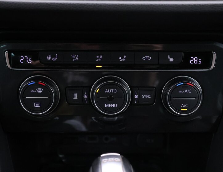 Volkswagen Tiguan SUV / Terénní 2,0 l 176 kw