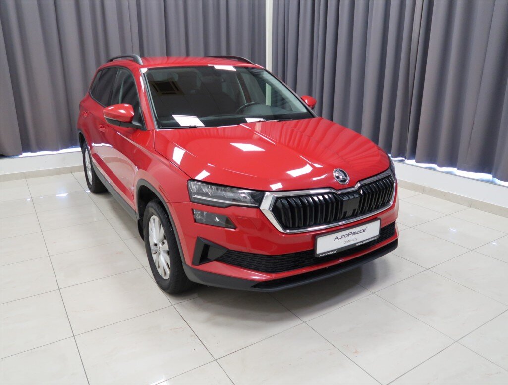 Škoda Karoq SUV 1,5 l 110 kw