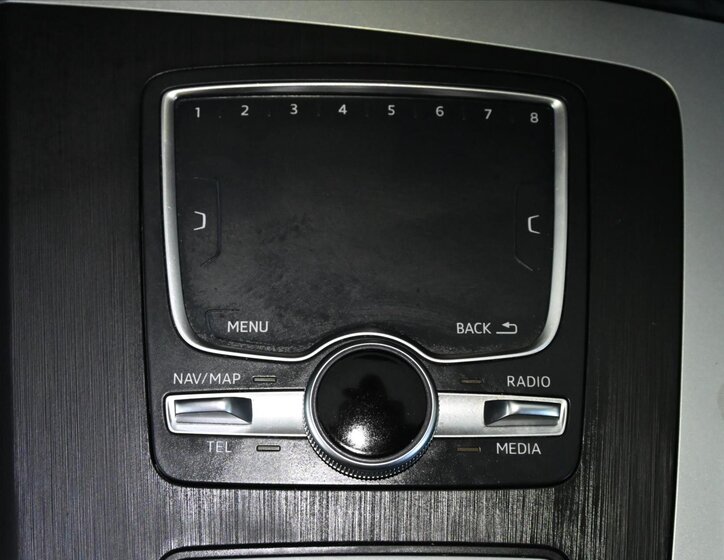 Audi Q5 SUV 2,0 l 140 kw