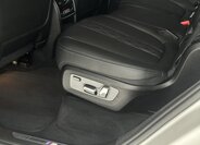 BMW X7 SUV 3,0 l 259 kw