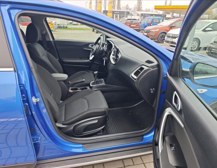 KIA XCeed SUV / Terénní 1,5 l 118 kw