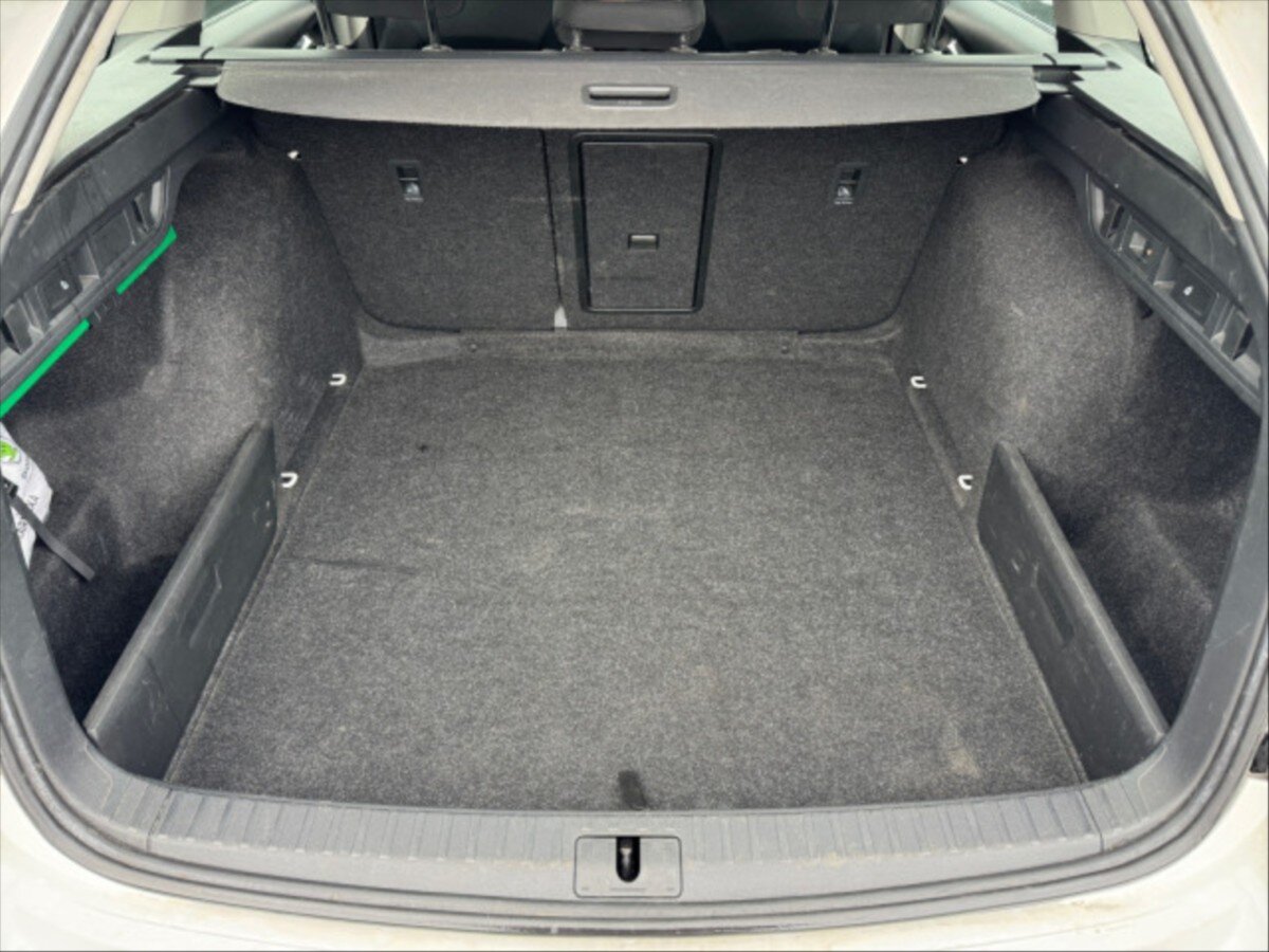 Škoda Octavia Kombi 2,0 l 85 kw