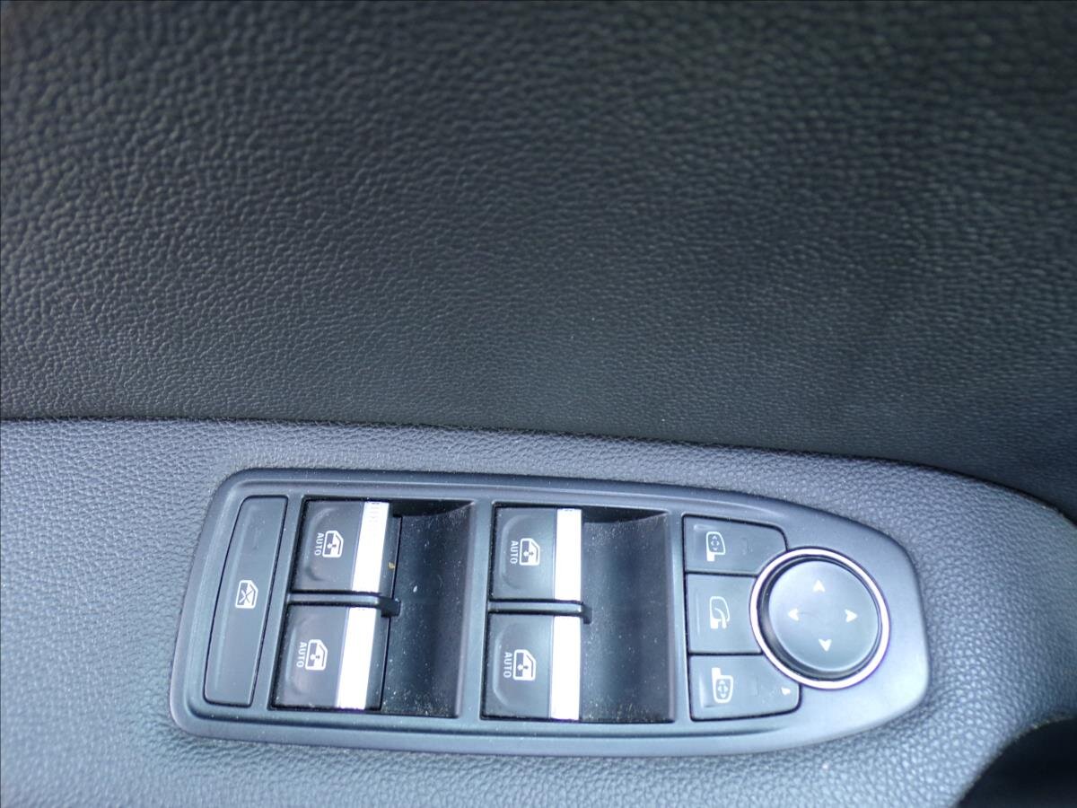 Renault Captur Hatchback 1,3 l 96 kw
