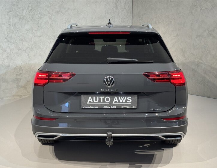 Volkswagen Golf Kombi 2,0 l 147 kw