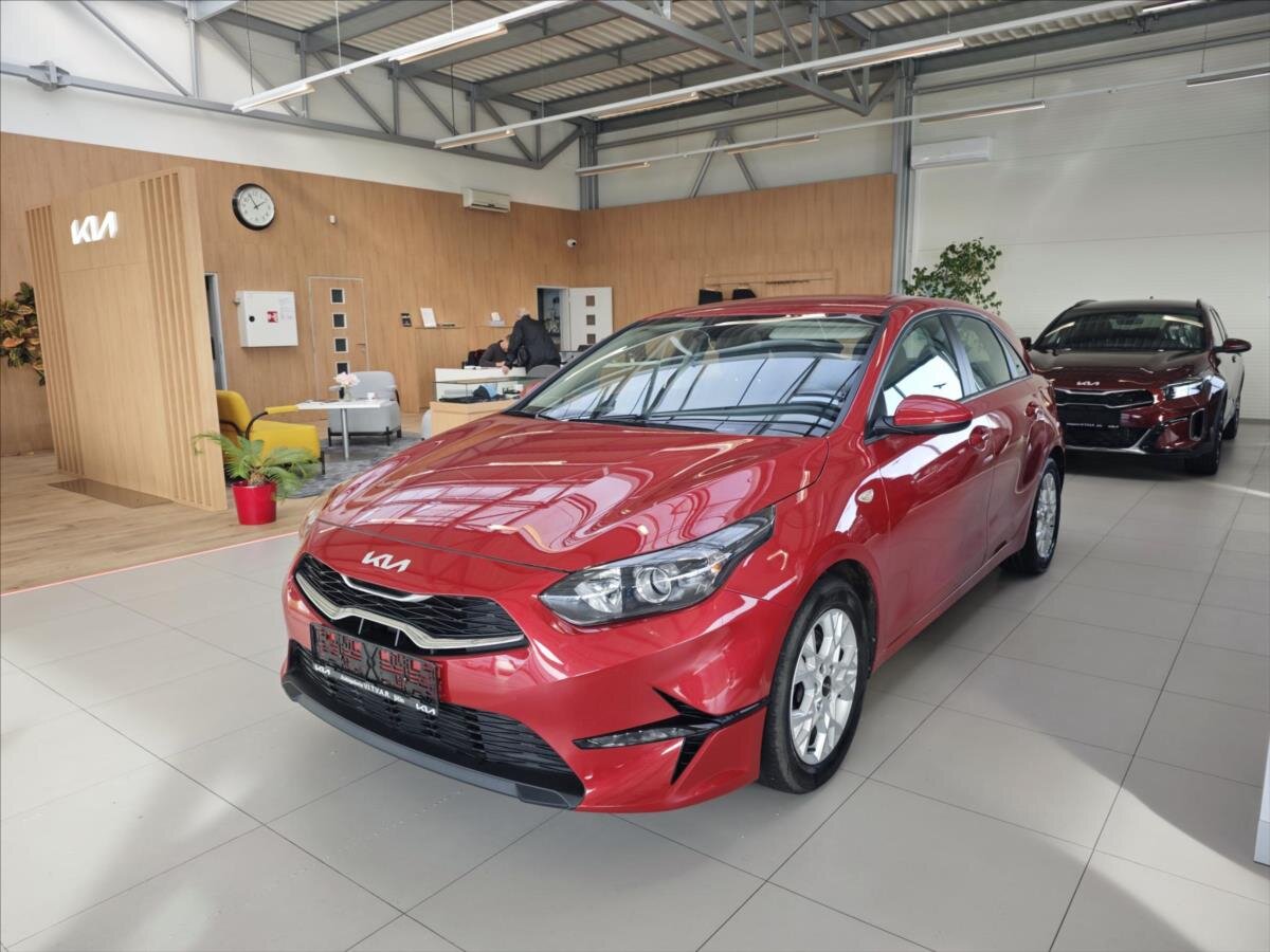 KIA Ceed Hatchback 1,5 l 117 kw