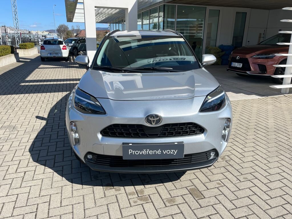Toyota Yaris Cross SUV / Terénní 1,5 l 68 kw