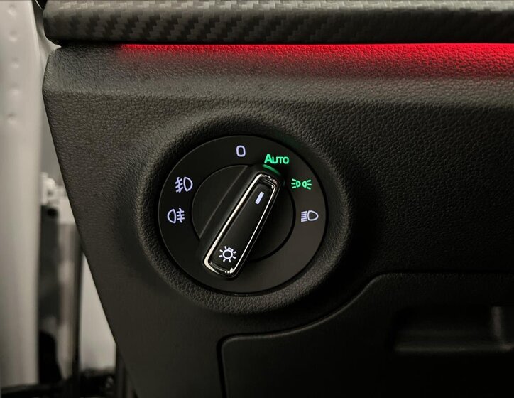 Škoda Kamiq SUV 999,0 85 kw