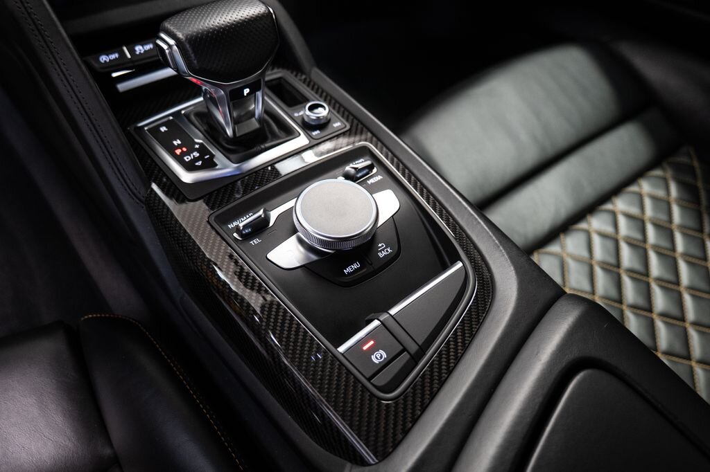 Audi R8 Kupé 5,2 l 456 kw