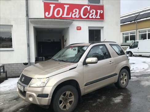 Suzuki Grand Vitara SUV / Terénní 2,4 l 122 kw