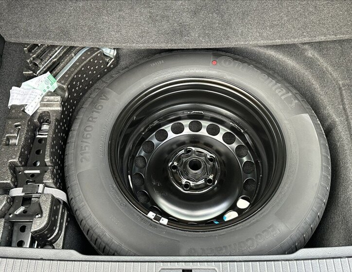 Volkswagen Passat Kombi 1,5 l 110 kw