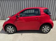 Toyota iQ 3