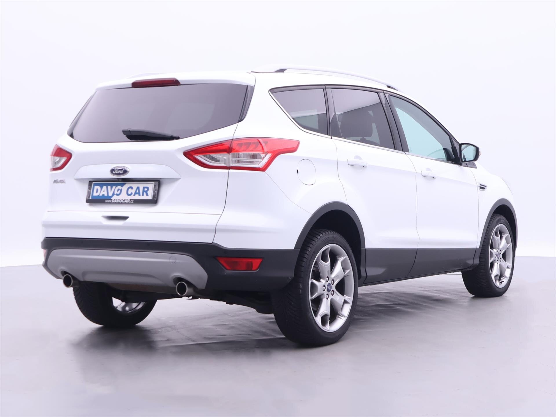 Ford Kuga SUV / Terénní 2,0 l 120 kw