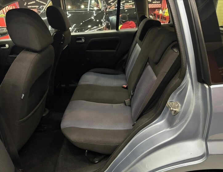 Ford Fusion Hatchback 1,4 l 59 kw