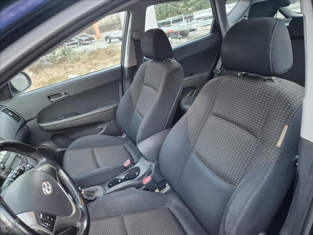 Hyundai i30 Hatchback 1,6 l 89 kw