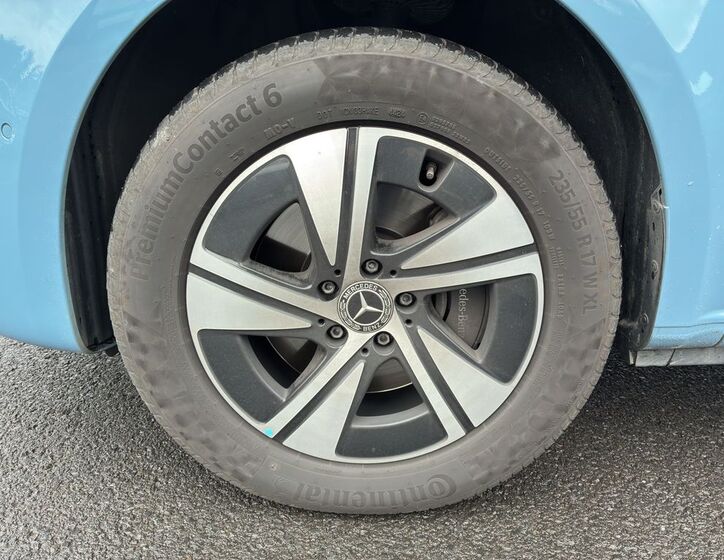 Mercedes-Benz Třídy V 26