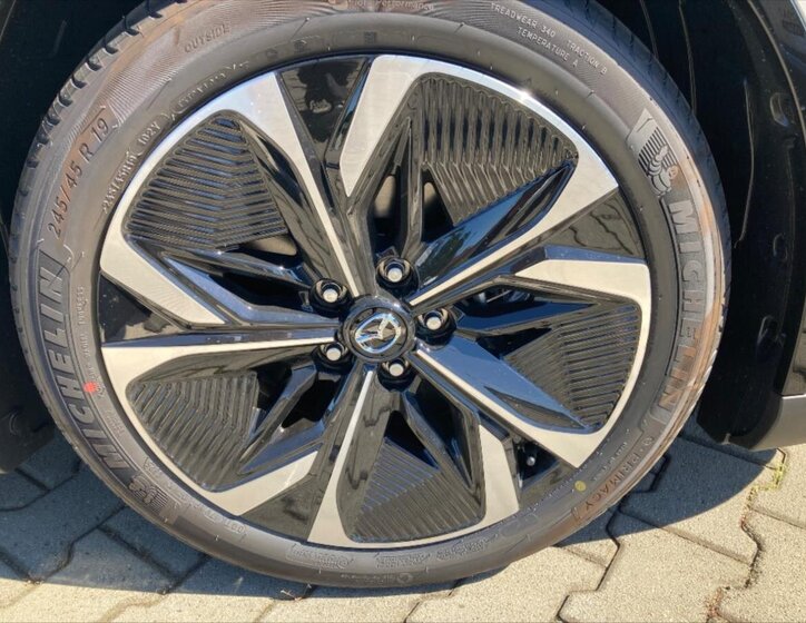 Mazda 6e Liftback 0,0 180 kw