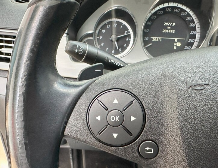 Mercedes-Benz Třídy E 24