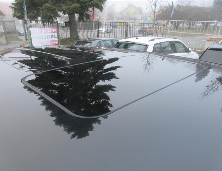 Land Rover Range Rover Sport SUV / Terénní 3,0 l 188 kw