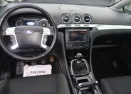 Ford S-MAX 13