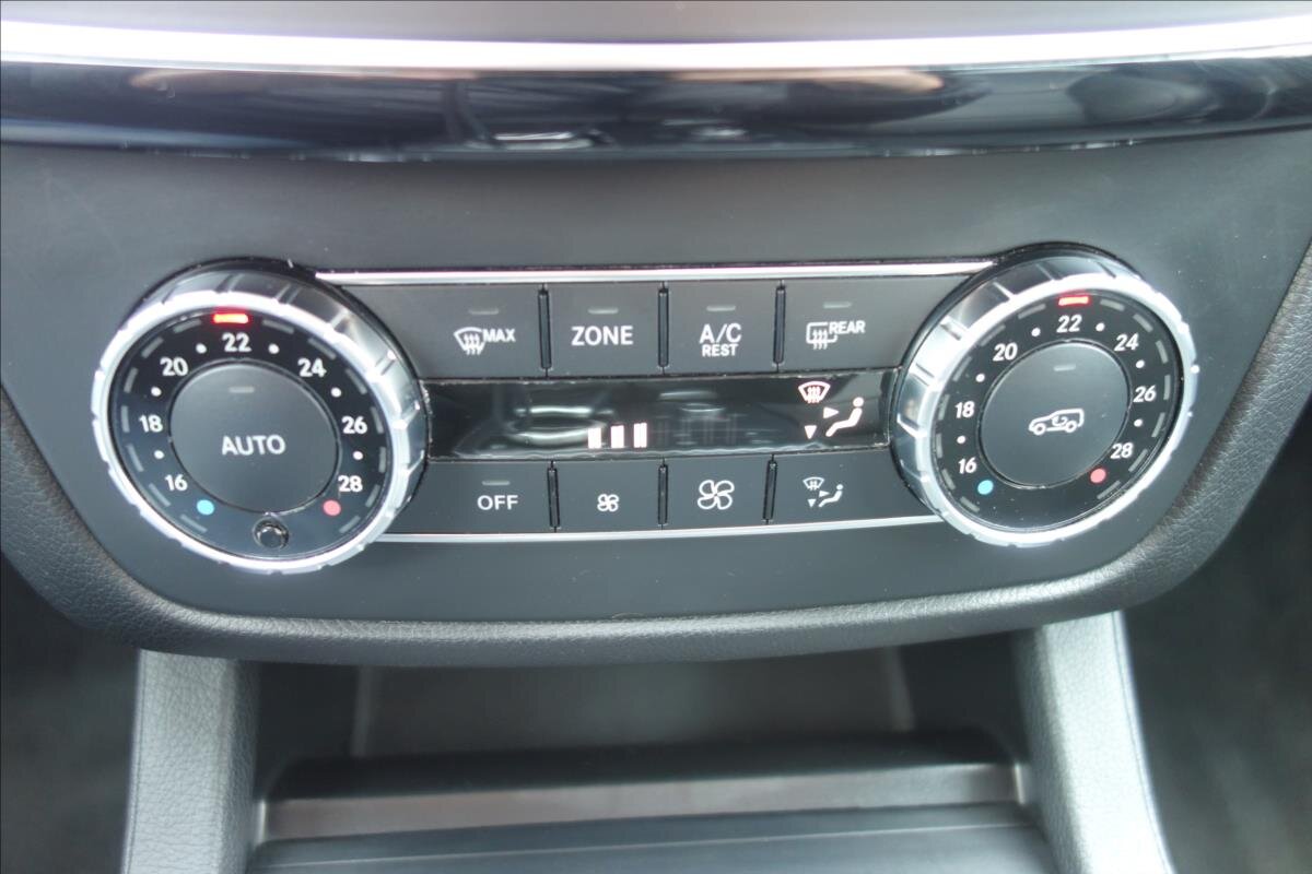 Mercedes-Benz GLE SUV 3,0 l 190 kw