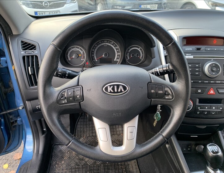 KIA Ceed 10