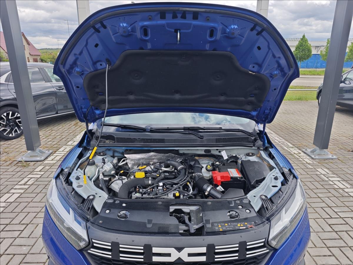 Dacia Sandero Hatchback 999,0 67 kw