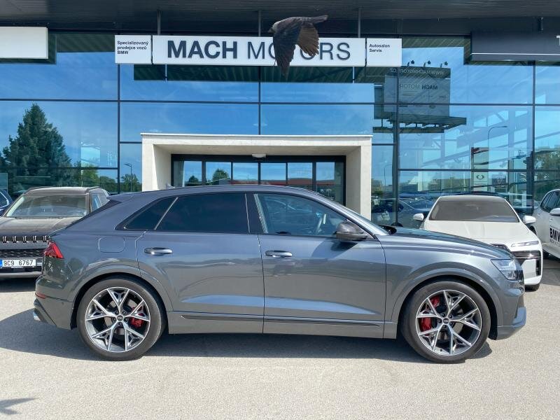 Audi SQ8 SUV 4,0 l 373 kw
