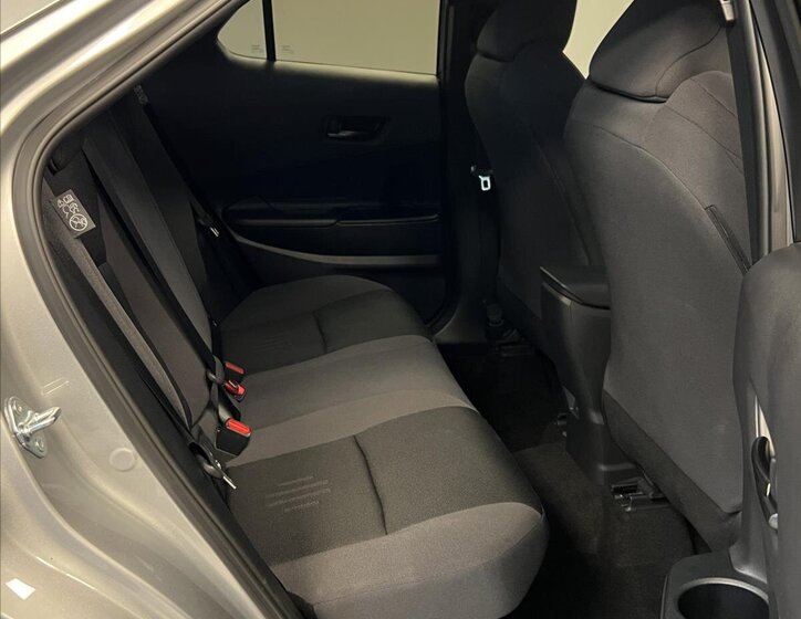 Toyota C-HR Hatchback 1,8 l 72 kw