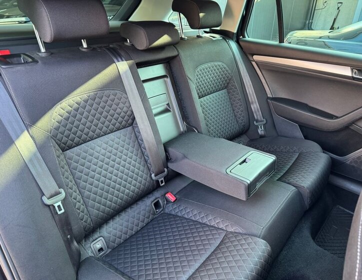 Škoda Superb Kombi 2,0 l 140 kw