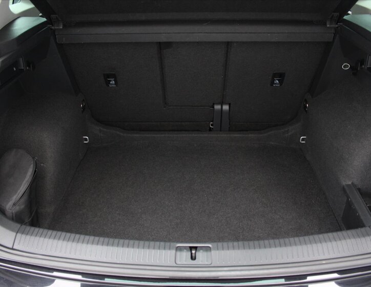 Volkswagen Tiguan 12