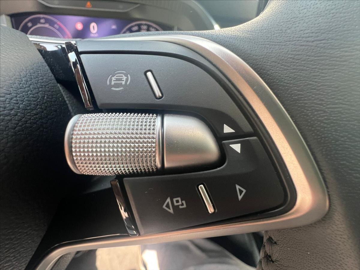 Škoda Octavia Sedan / Limuzína 2,0 l 110 kw