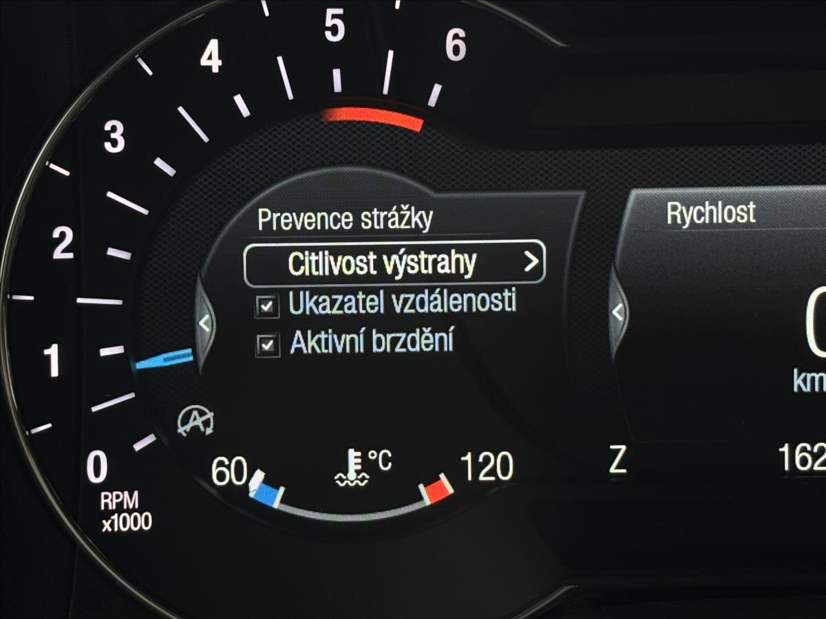 Ford Mondeo Kombi 2,0 l 132 kw