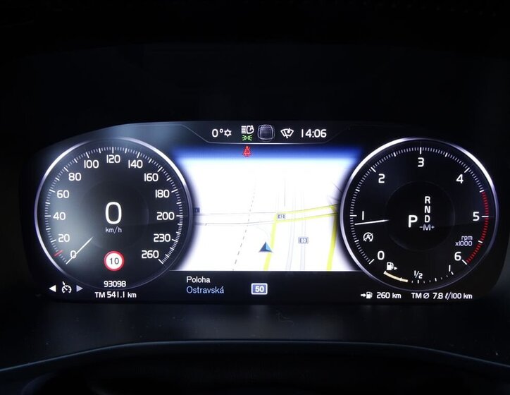 Volvo XC40 SUV 2,0 l 110 kw