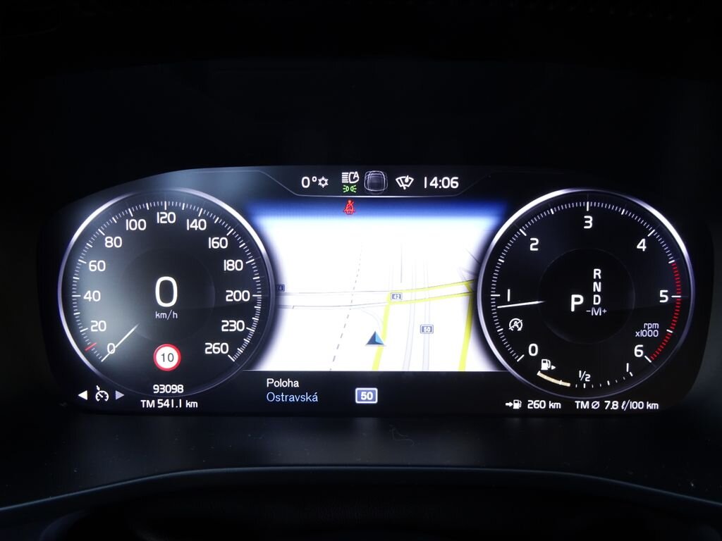 Volvo XC40 SUV 2,0 l 110 kw