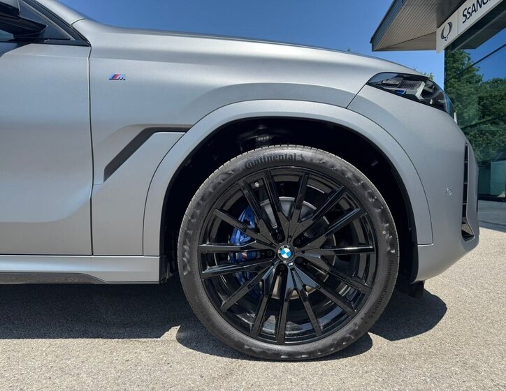 BMW X6 SUV / Terénní 4,4 l 210 kw