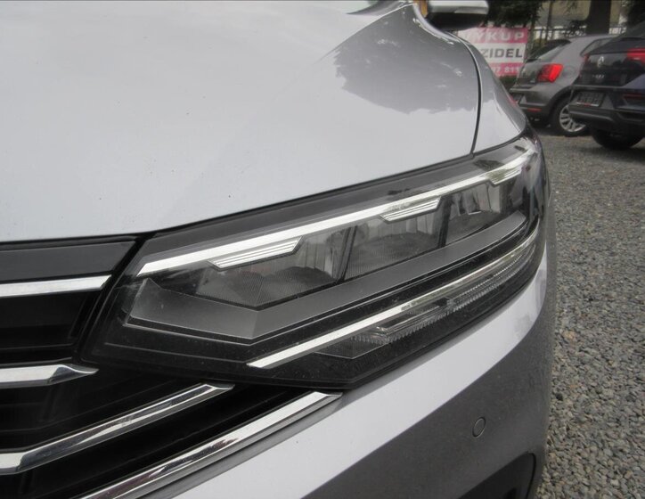 Volkswagen Passat Kombi 2,0 l 110 kw