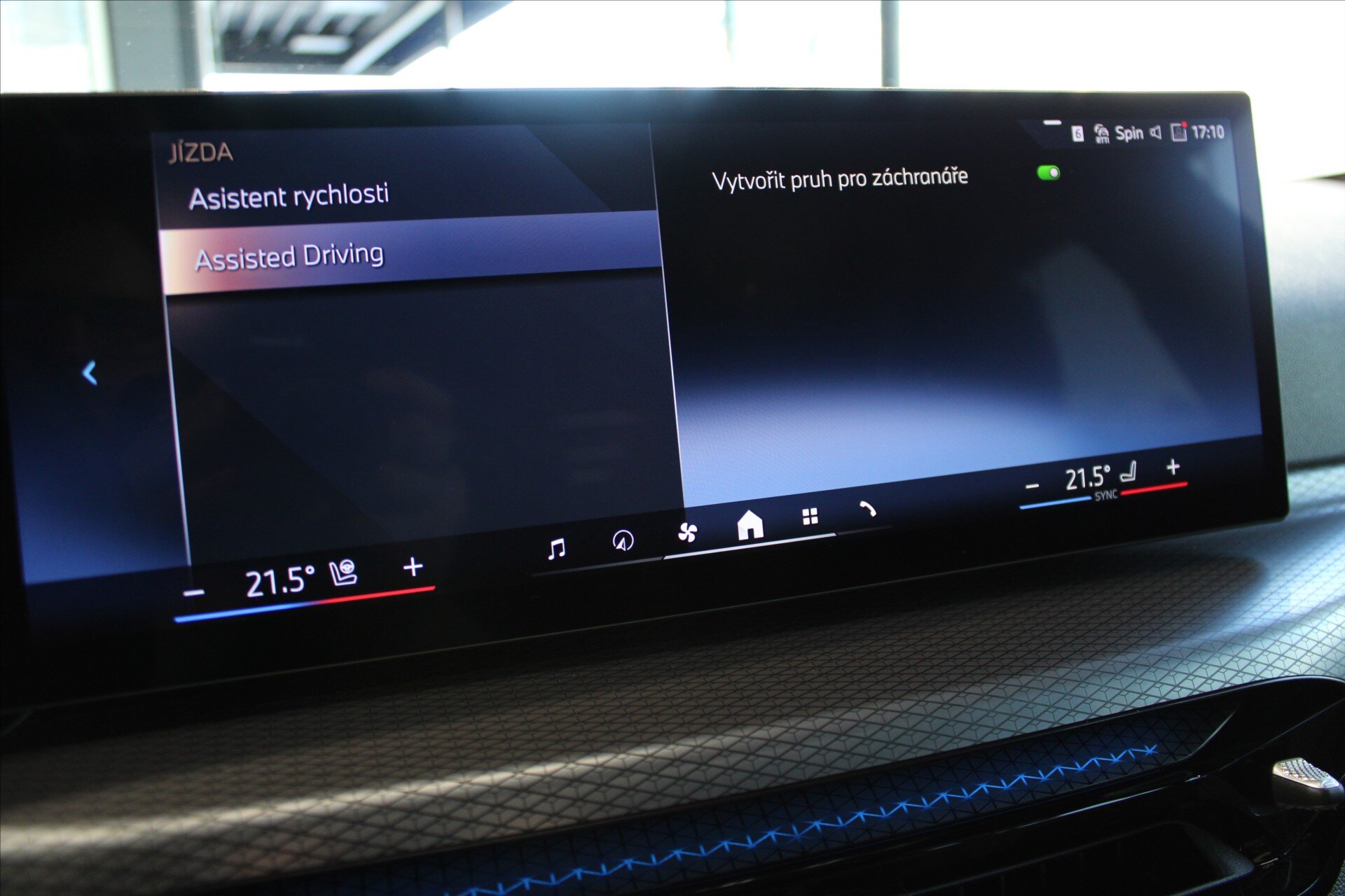 BMW Řada 4 Sedan / Limuzína 2,0 l 140 kw