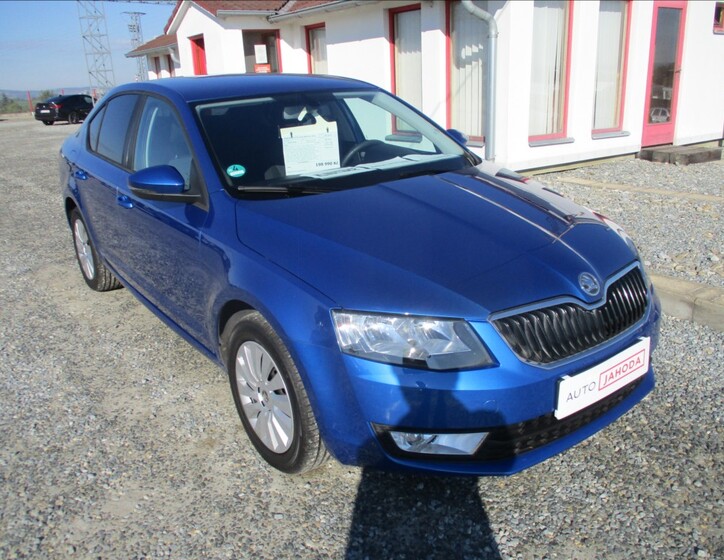Škoda Octavia 1