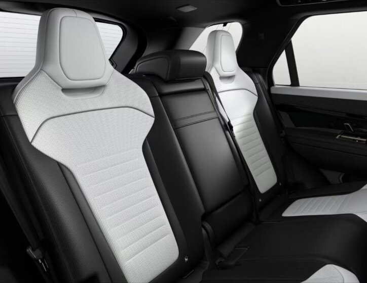 Land Rover Range Rover Sport SUV / Terénní 4,4 l 467 kw