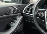 BMW X5 SUV 3,0 l 245 kw