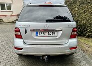 Mercedes-Benz Třídy M SUV 3,0 l 165 kw