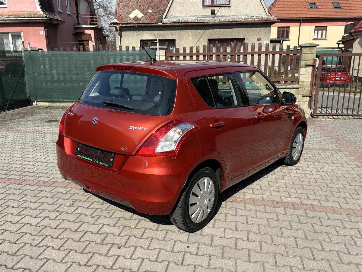 Suzuki Swift Hatchback 1,2 l 69 kw