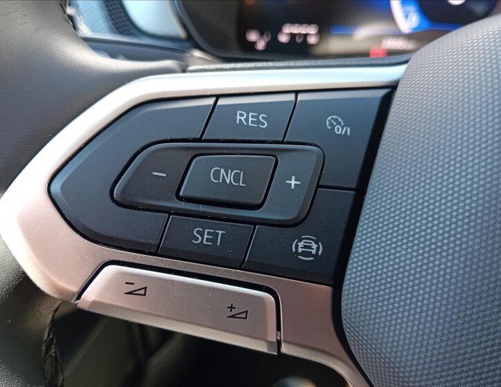 Volkswagen T-Cross Hatchback 999,0 85 kw