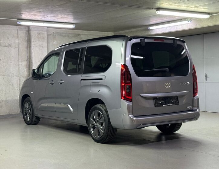 Toyota ProAce City Verso MPV 1,5 l 96 kw