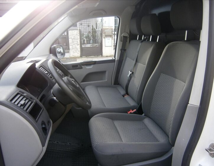 Volkswagen Transporter Ostatní 2,0 l 62 kw