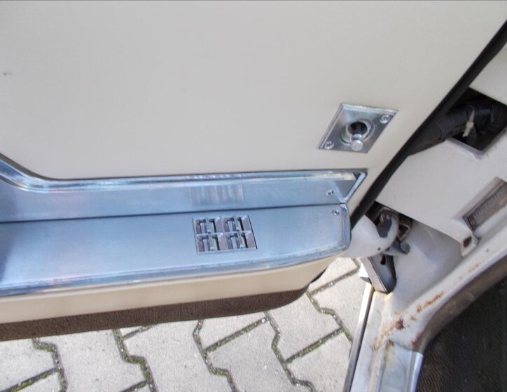 Buick Riviera Kupé 7,0 l 270 kw