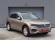 Volkswagen Touareg 3