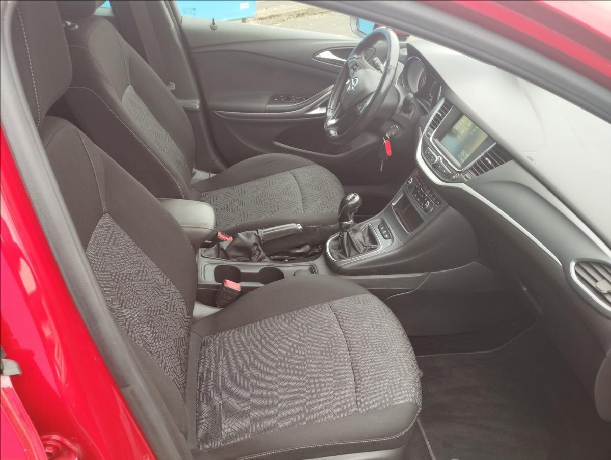 Opel Astra Kombi 999,0 77 kw