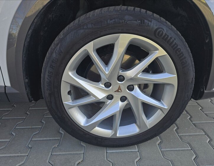 Cupra Formentor Kombi 1,4 l 110 kw