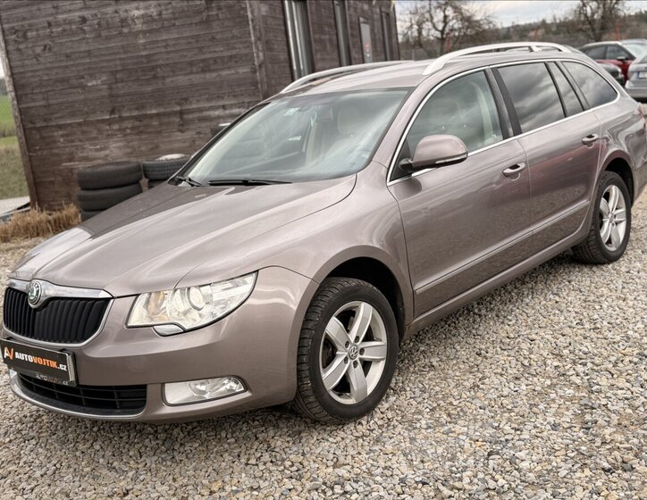 Škoda Superb Kombi 2,0 l 125 kw